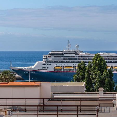 Faa Belas Artes By An Island Apart Funchal  Exteriör bild