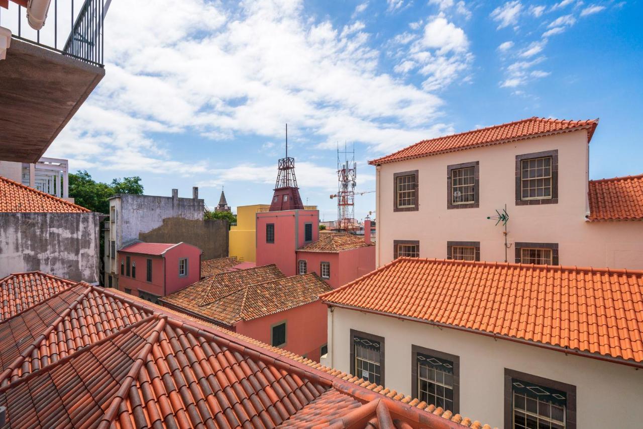 Faa Belas Artes By An Island Apart Funchal  Exteriör bild